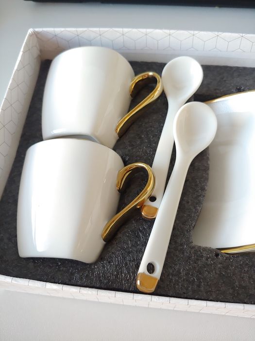 Filiżanki porcelanowe