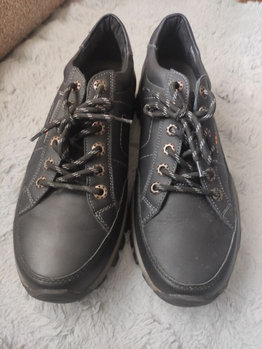 Кожаные туфли кроссовки