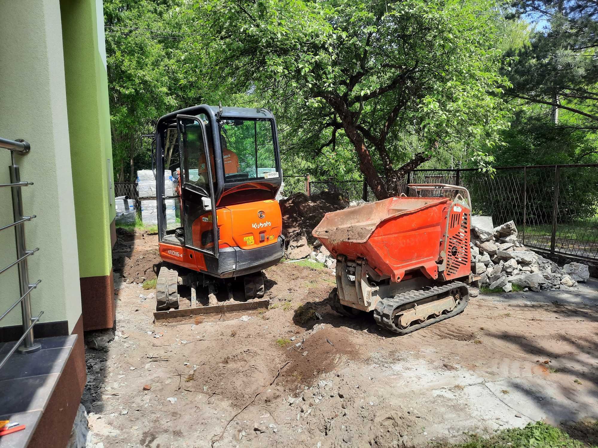 Równanie Terenu, Niwelacja Działki, Rozwożenie Ziemi, Kamienia