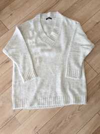 Sweter Bershka oversize XS / S