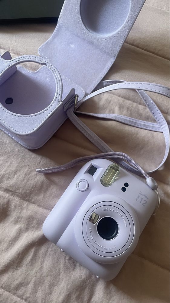 Camera Instax 12 mini lilás como nova