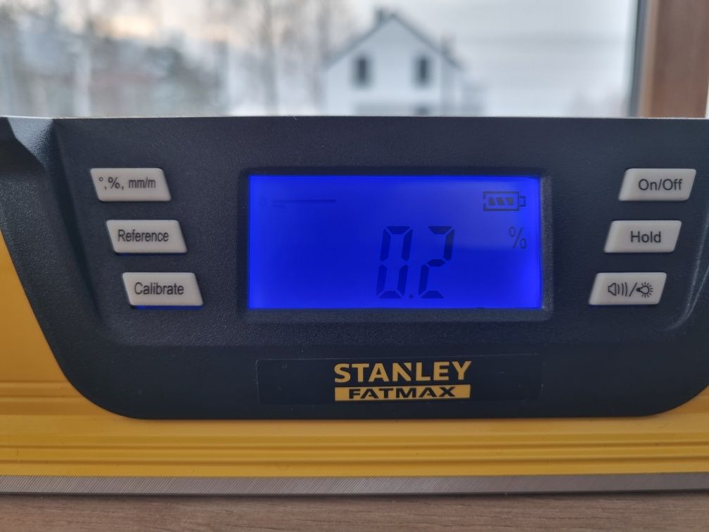 Poziomica elektroniczna Stanley 120cm