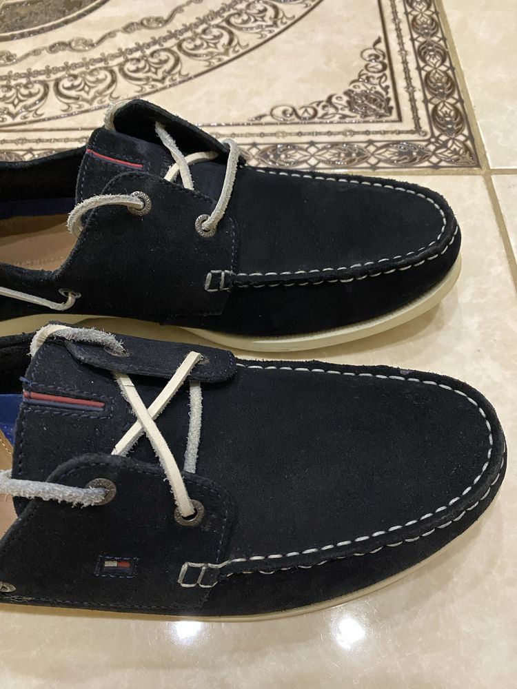 Топсайдери Tommy Hilfiger
