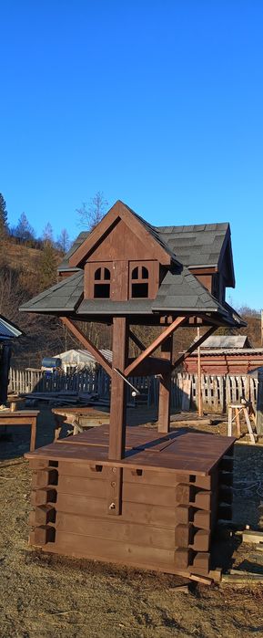 Продам нову дерев'яну криницю