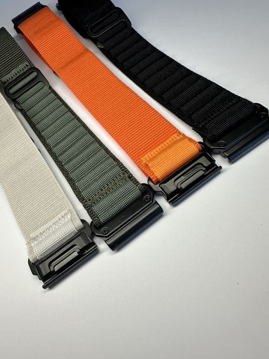 Нейлоновий ремінець Alpine для Garmin QuickFit 22 та 26 мм