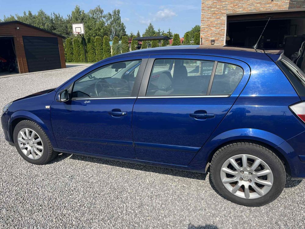 Opel Astra H 1.6 2004