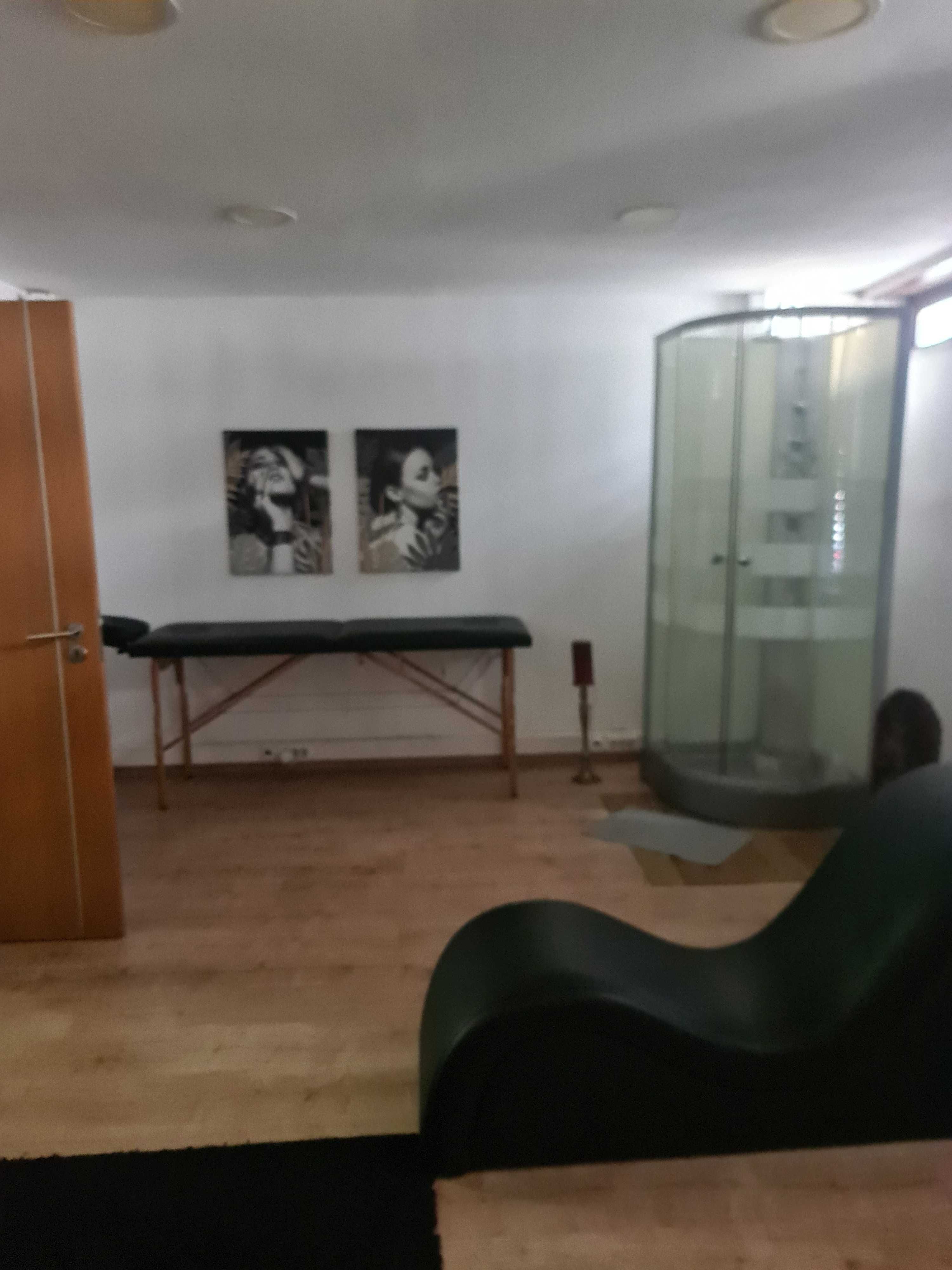 Clinica e spa 250m2 8 salas centro lisboa.