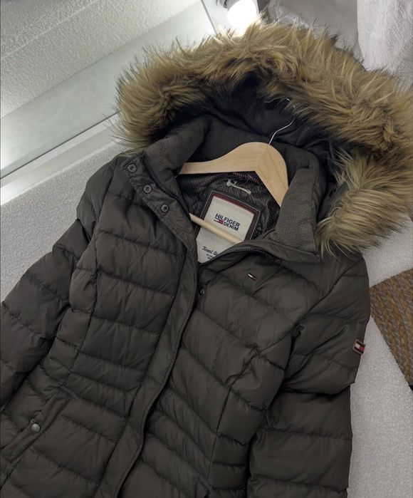 Фірмовий пуховик від Томмі , наповнювач пух+перо, XS