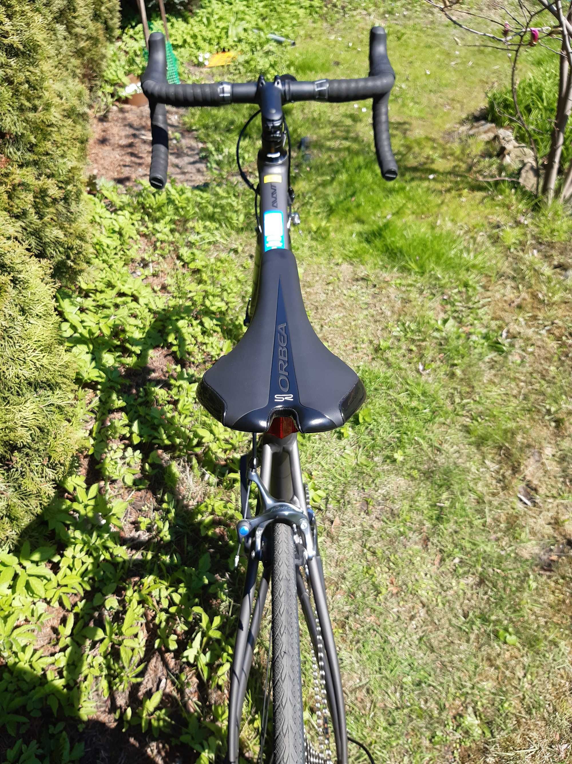 Rower szosowy Orbea Avant H30 - 2021 - nowy