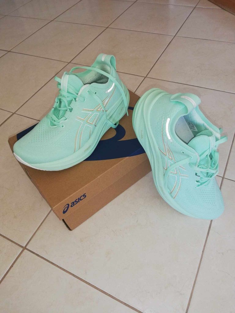 Sapatilhas Asics Gel-Nimbus 26 - usadas apenas 1 vez