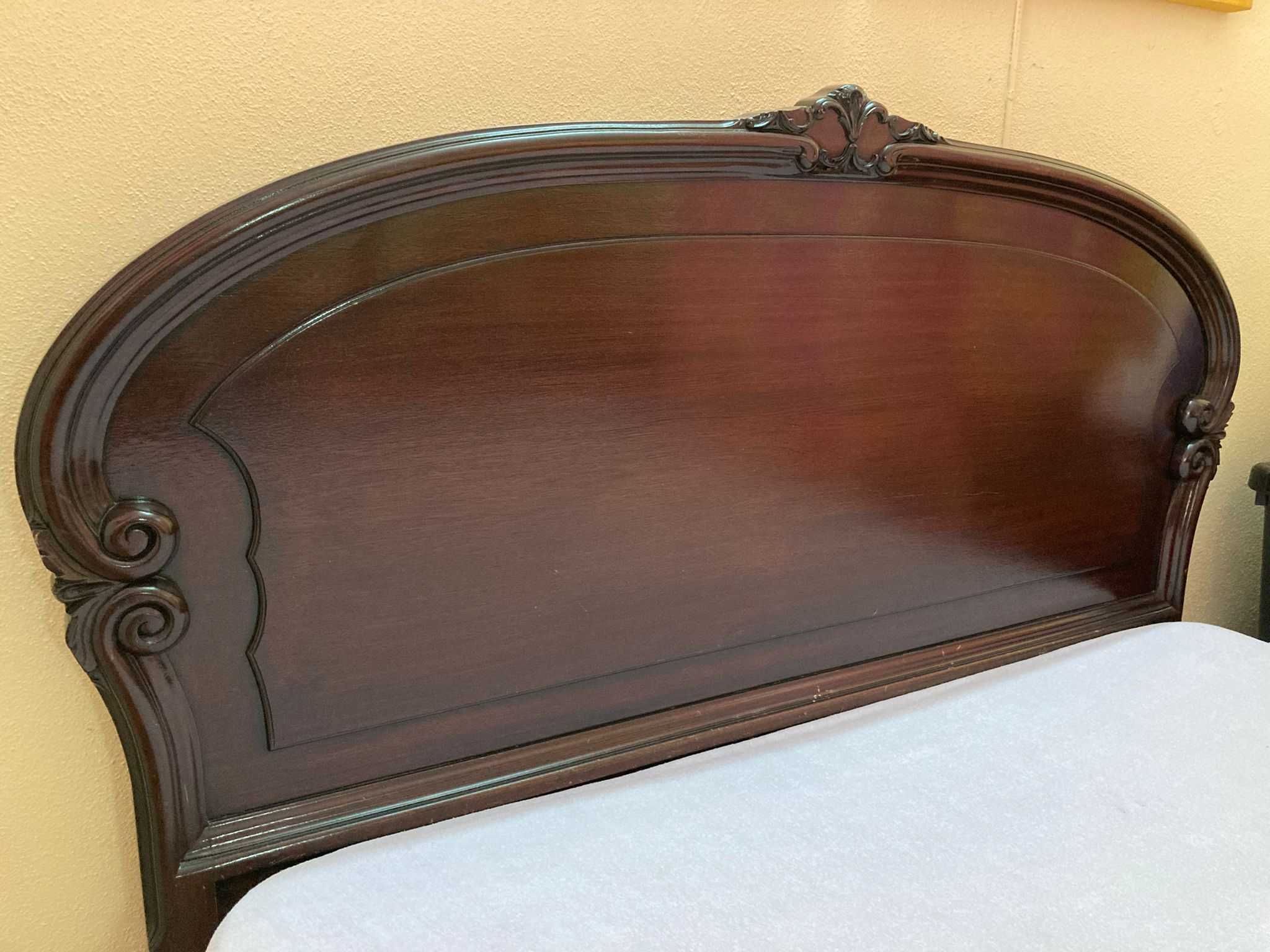 Cama de casal + colchão