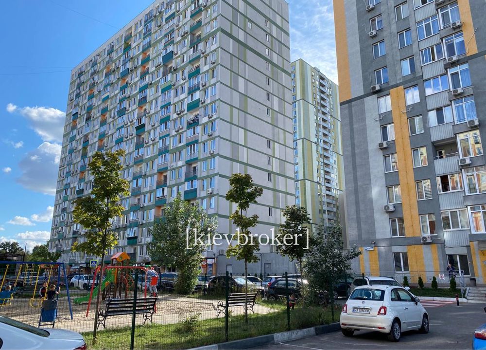 Оренда фасад 32м2 ЖК Грюнвальд новобудова 7 будинків 1200квартир