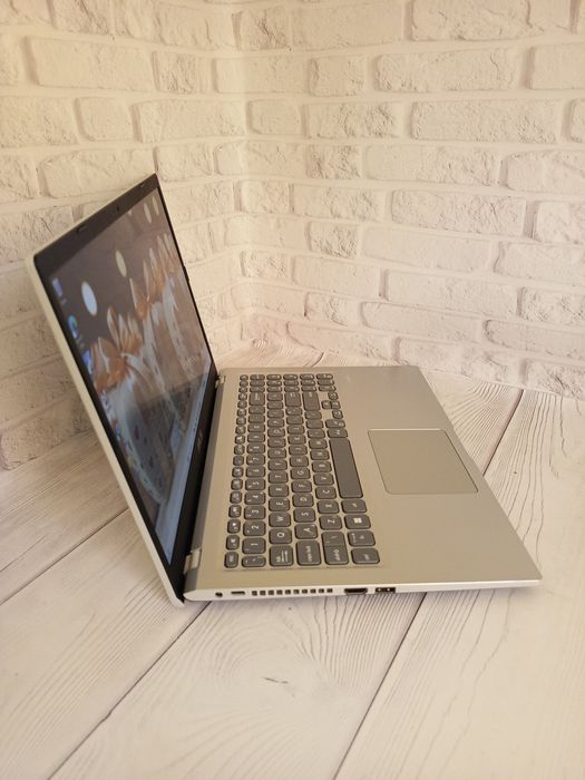 Ноутбук Asus VivoBook X515EA