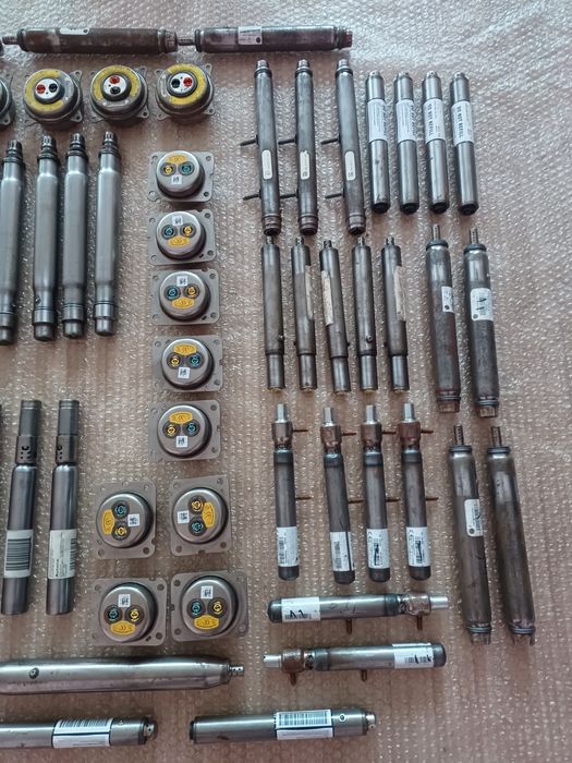 Піропатрони в штору пиропатрон в руль пиропатрони в ноги