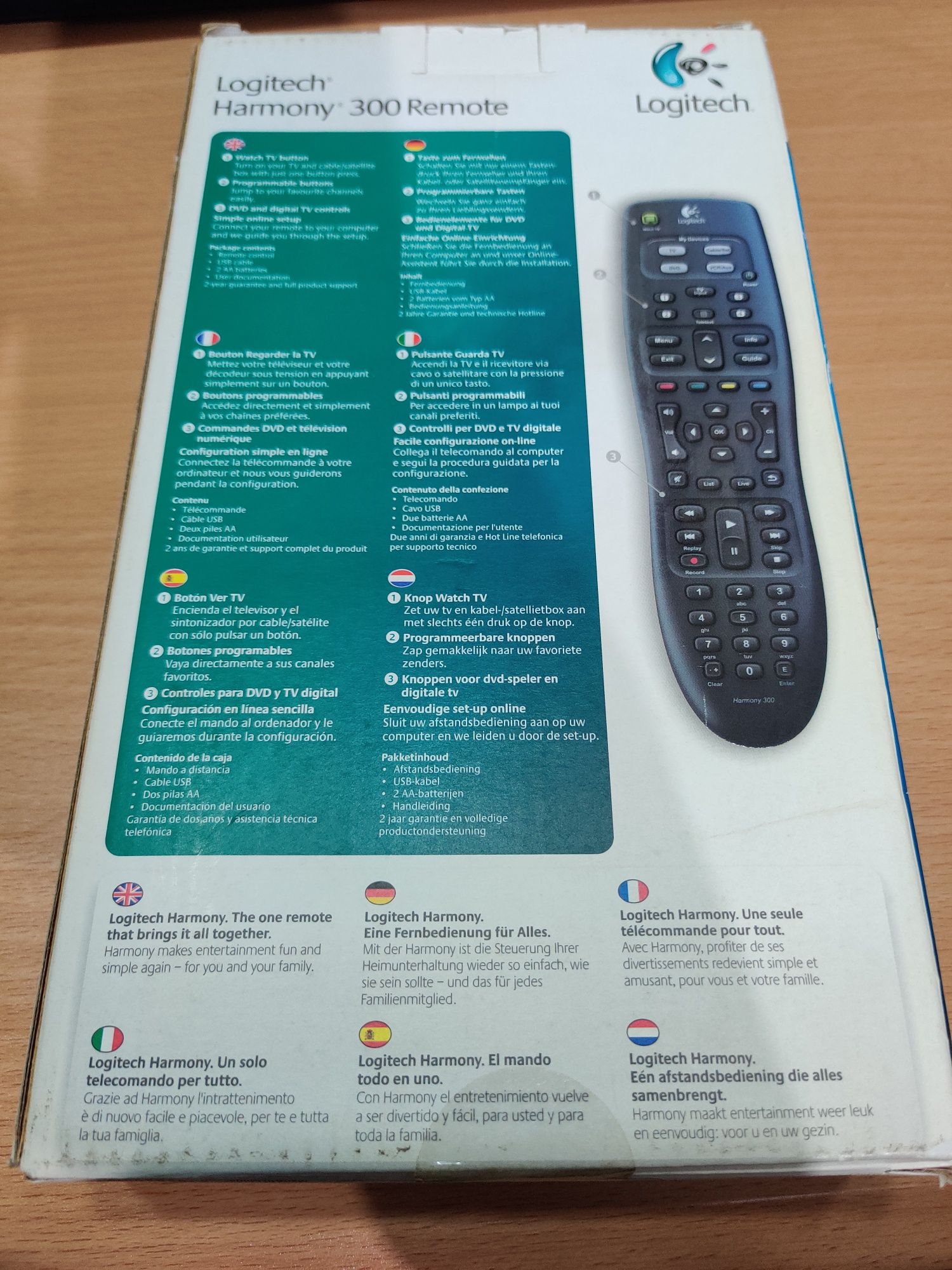 Comando universal Logitech Harmony 300.