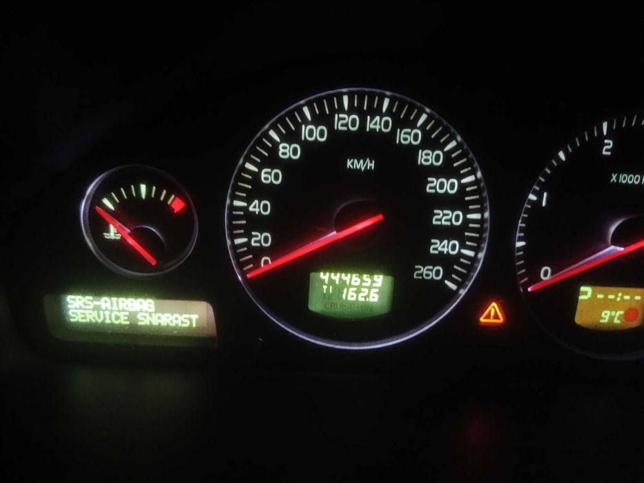 Автомобіль Вольво 2,4 ТД 2004 р.