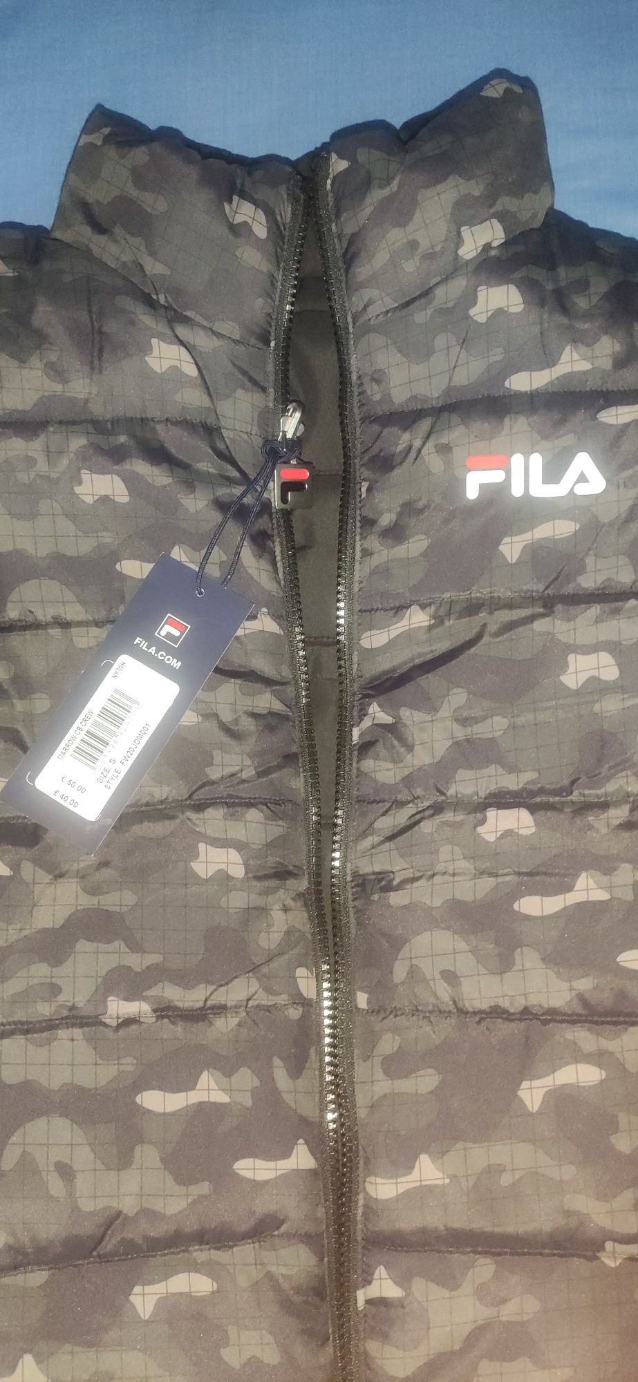 Fila Colete reversível (tamanho S)