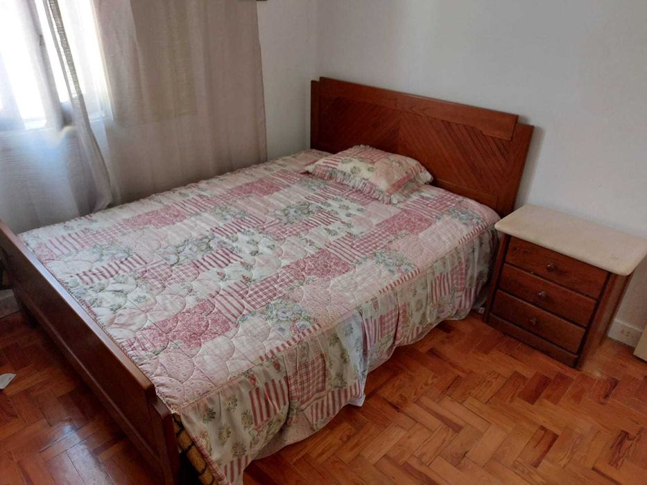 Mobília de quarto casal usada