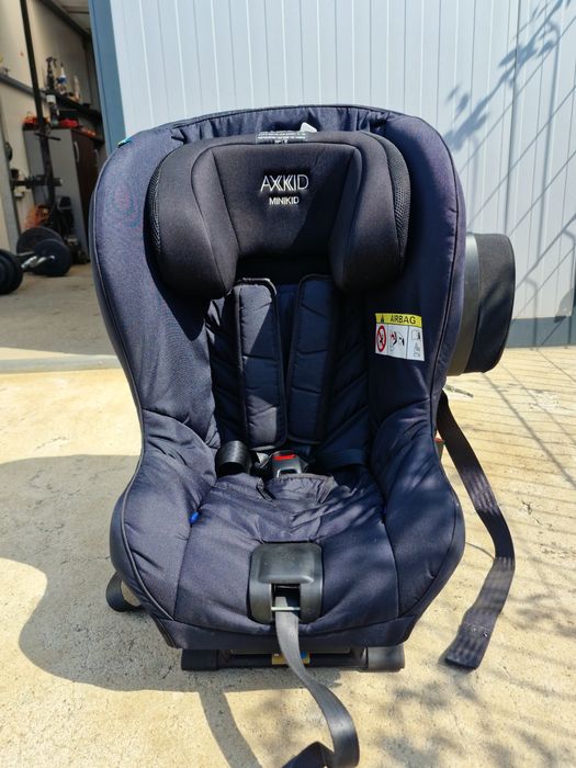 AXKID MINIKID 2 fotelik tyłem do kierunku jazdy RWF 0-25 kg
