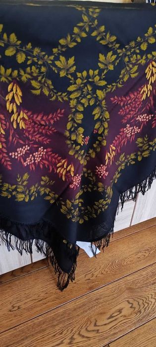 Платок шерстяной "Рябина" вид 20, 146x146 см