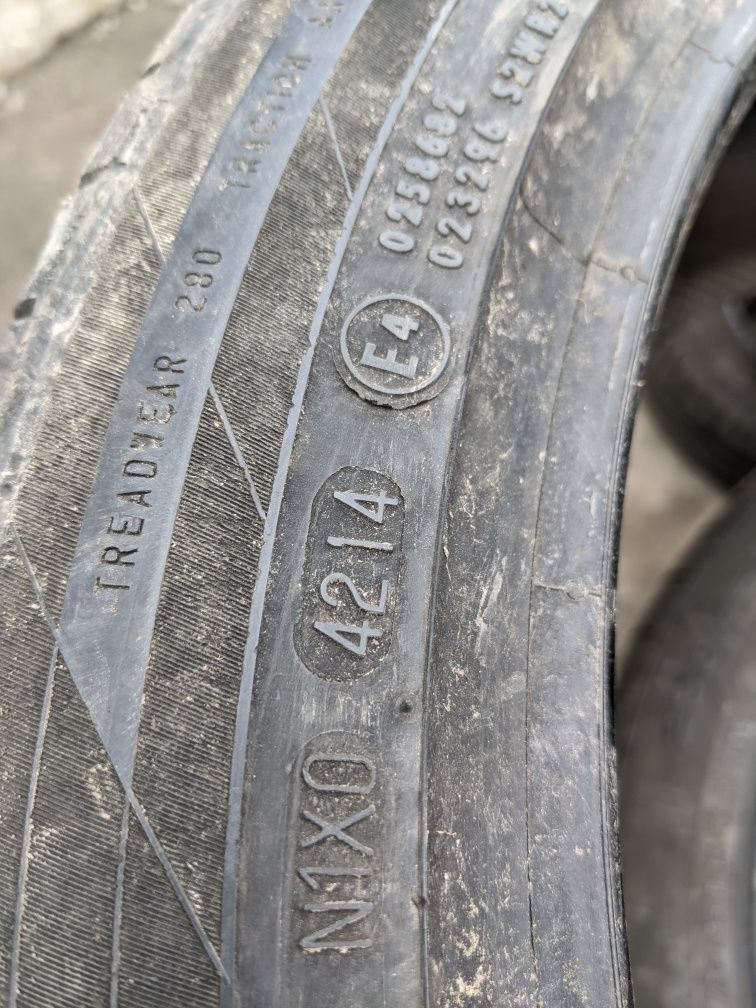 235/45R19 Continental літо комплект