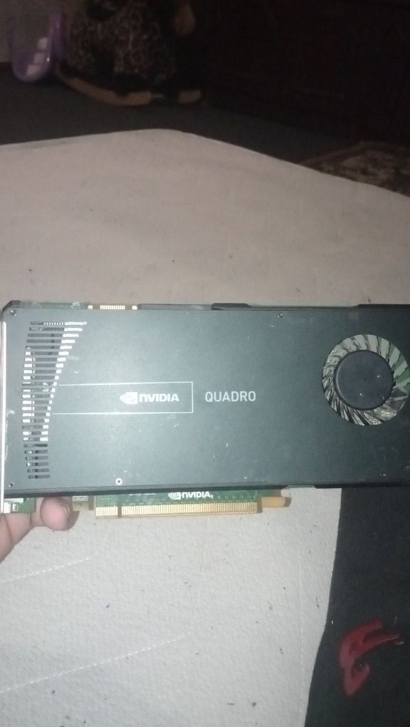 Nvidia Quadro 4000 ( 2 GB GDDR5 / 256-бит / 256 CUDAs