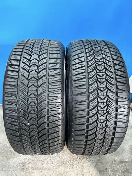 2x Opony zimowe Dębica Frigo HP2 225/40 R18 – stan jak nowe