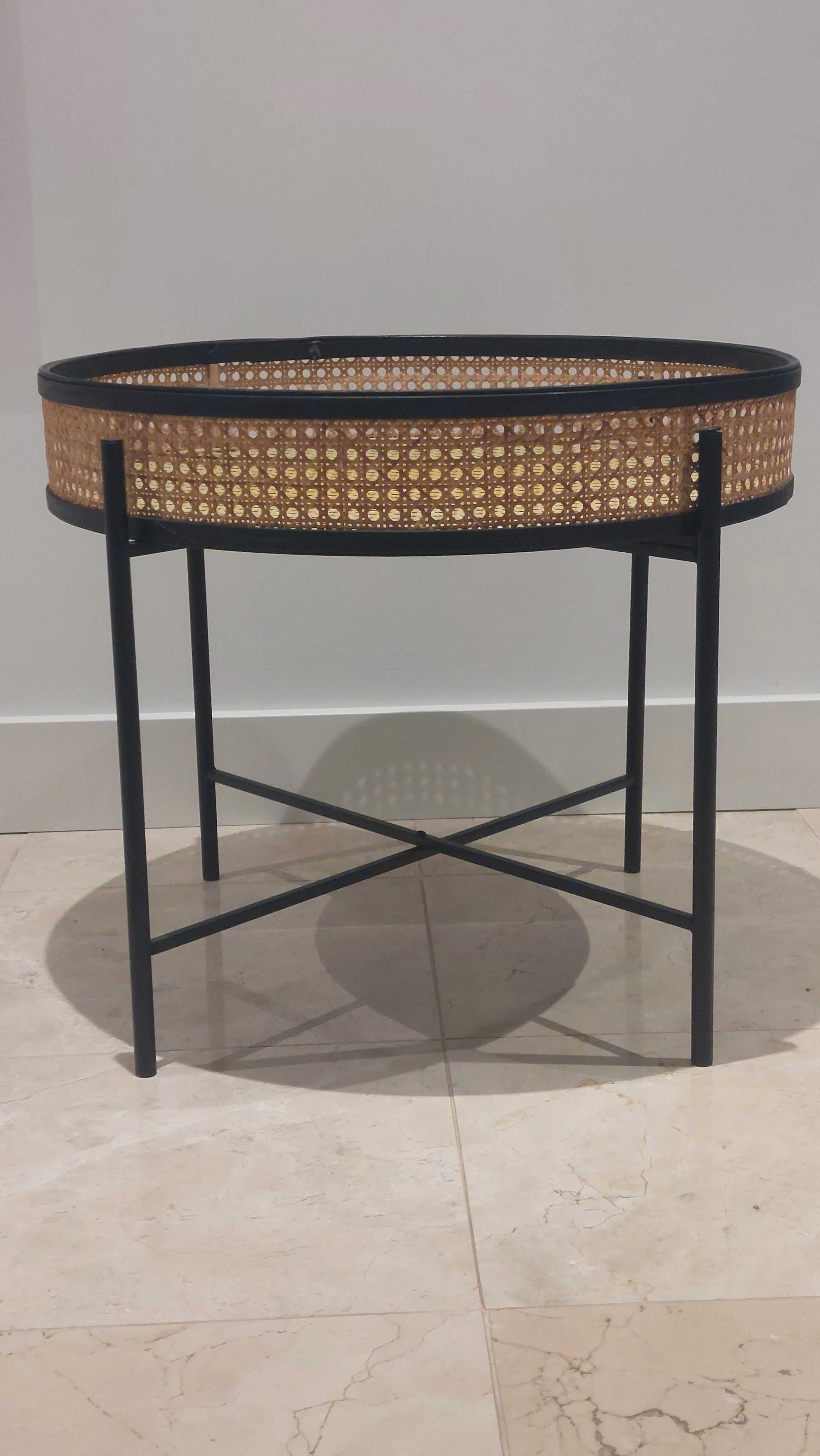 Mesa de apoio Calamy da AREA STORE