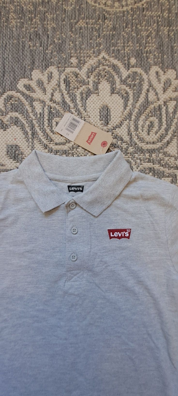 Фірмова футболка Levi's на ріст 153 см