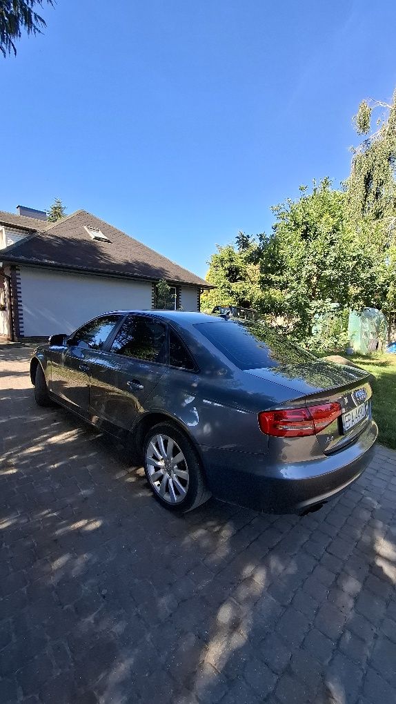 Audi A4 B8 polift 2.0 Pb