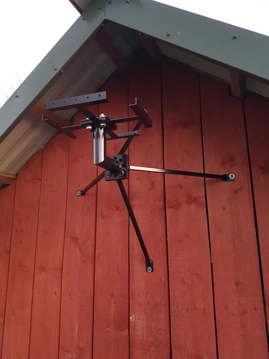 stelaż, uchwyt, słup do lamp halogenowych, kamer, czujników