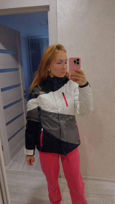 Продам лижну куртку