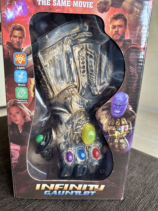 Перчатка Таноса месники мстители