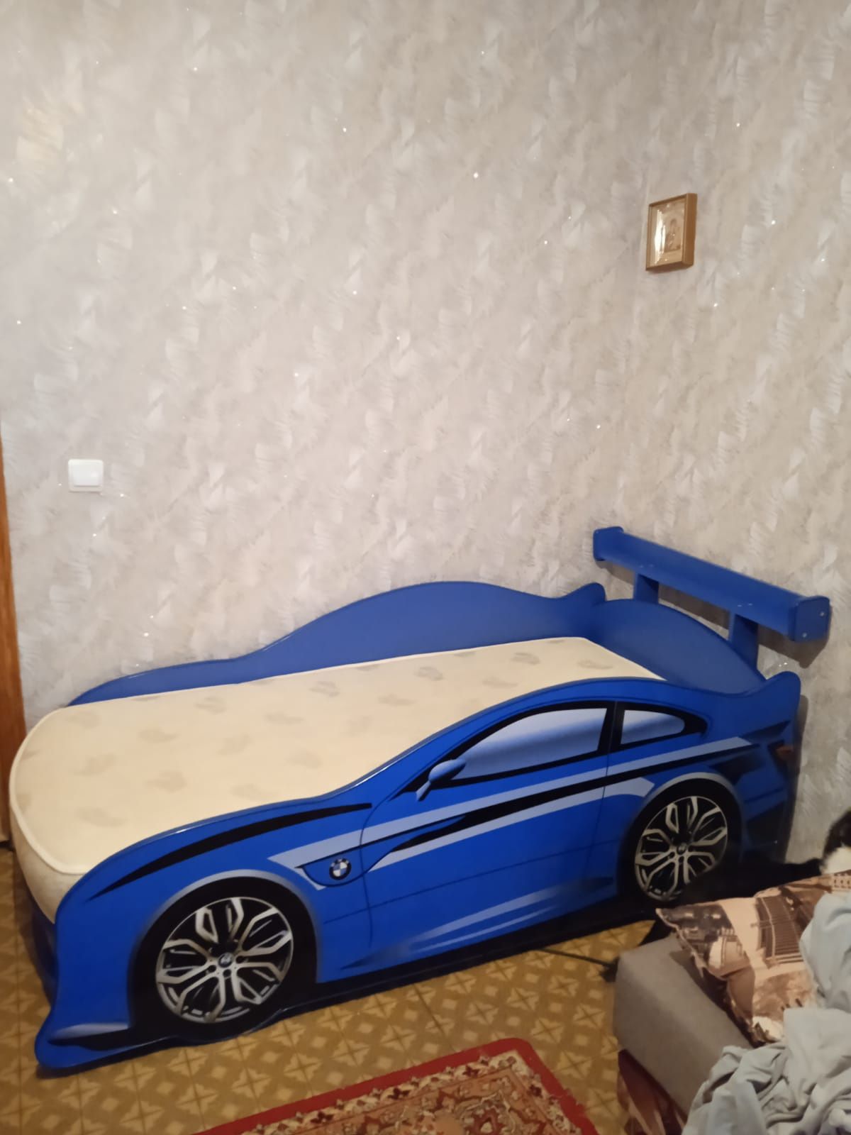 Кровать подростковая БМВ