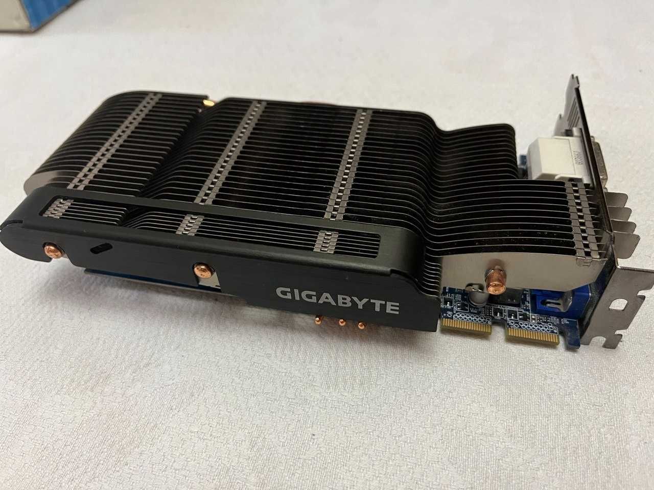 Gigabyte GV-R575SL-1GI (hd5750)
