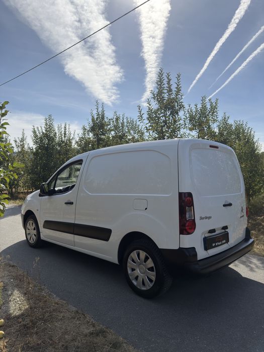 Peugeot Partner (3 lugares)