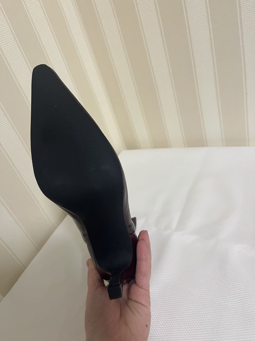 Ботильйони в трендовому кольорі 37р