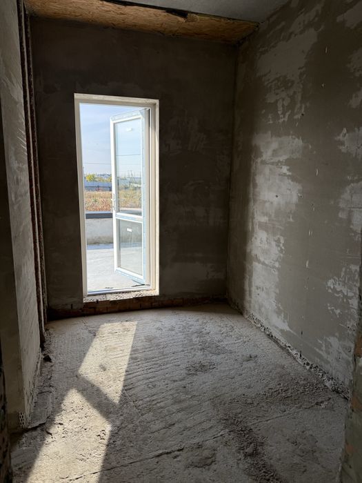 Продаж двоповерхового котеджу двояну масив Київський