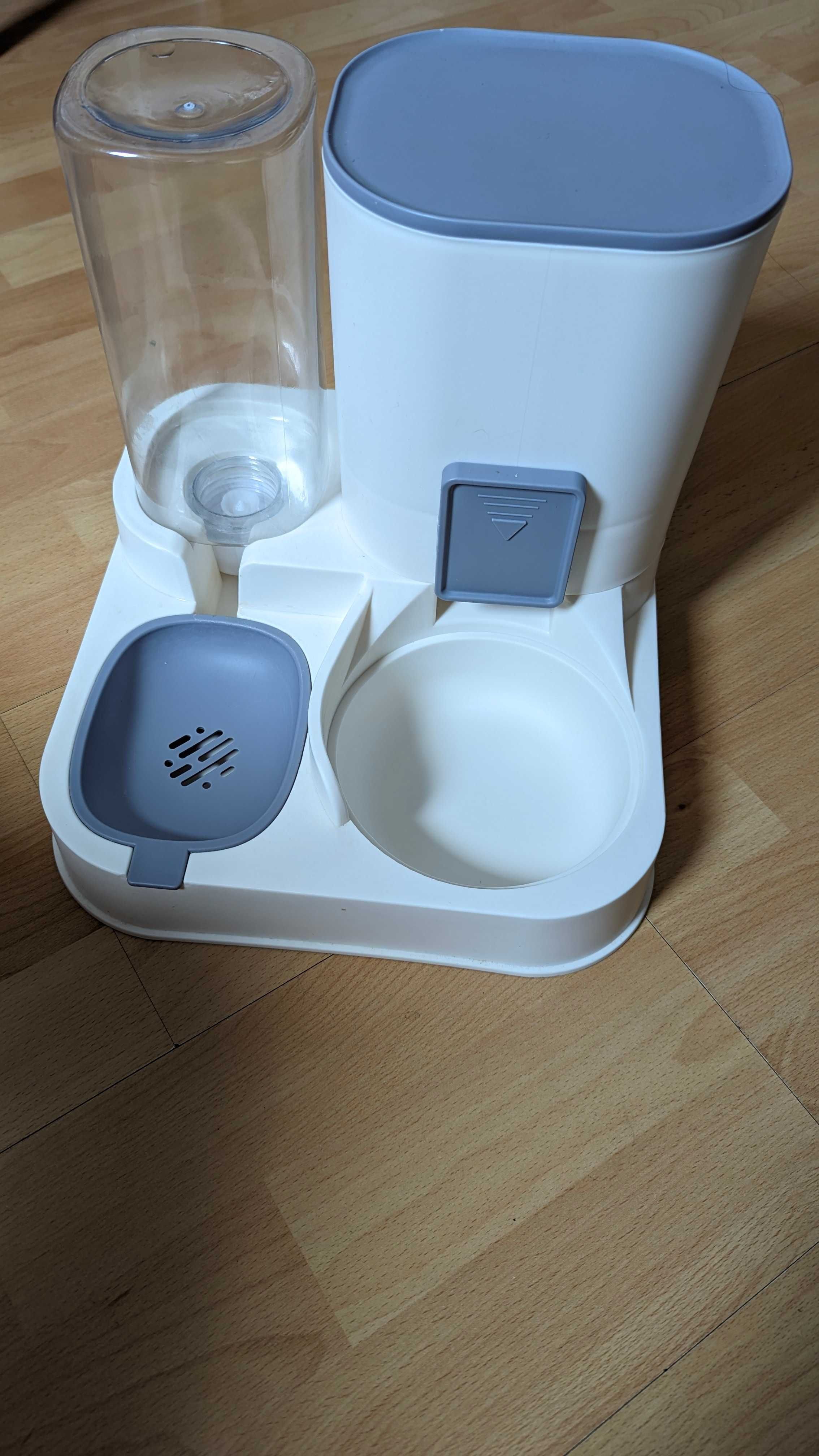 Automatyczny podajnik wody i karmy (2w1)