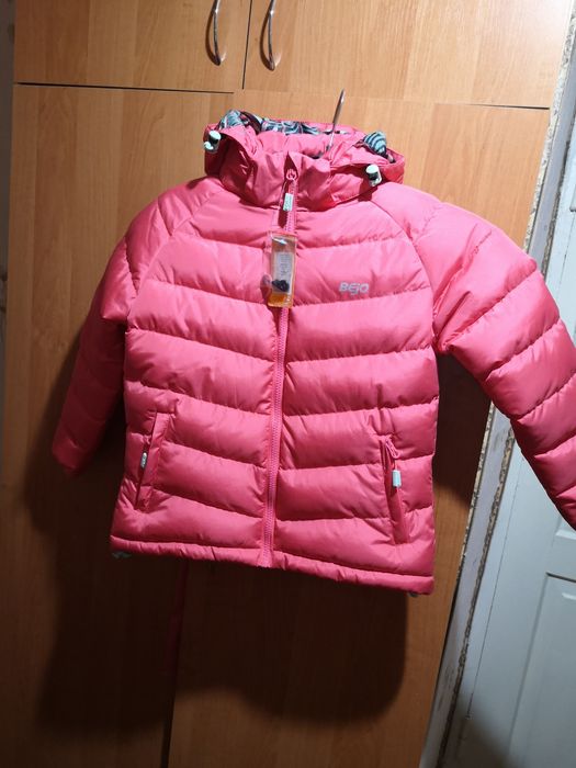 Продам курточки. Новые