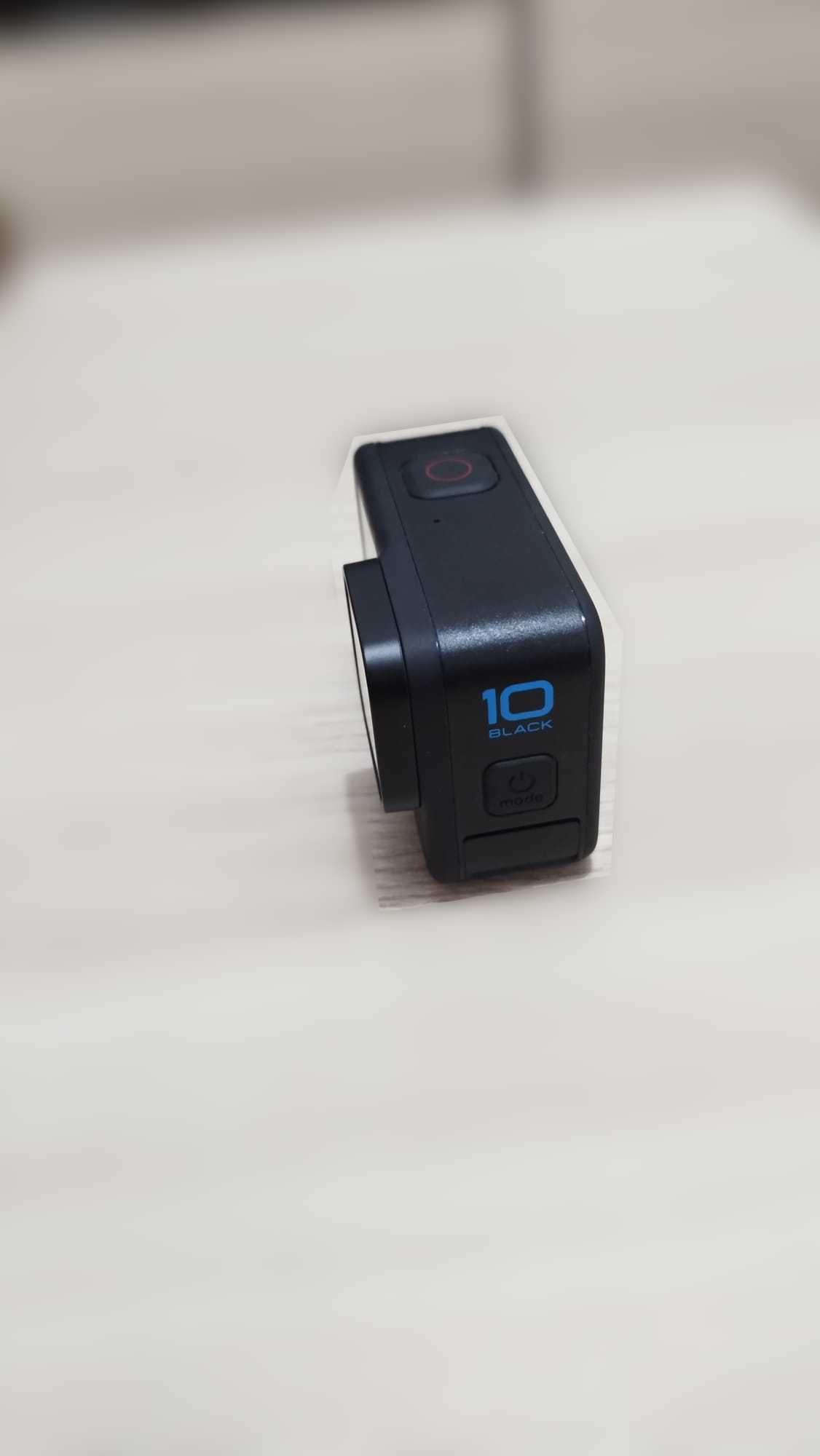 GoPro Hero 10 black como nova com muitos extas