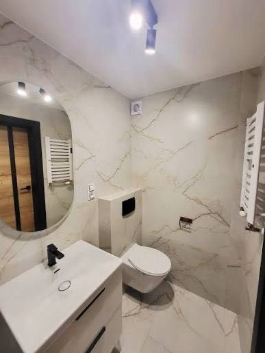 Malowanie, szpachlowanie, panele, drzwi, wykończenie wnętrz, remonty