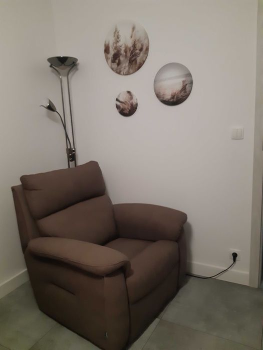 Sprzedam wypoczynek - sofę i dwa fotele cena 3.200 zł do negocjacji