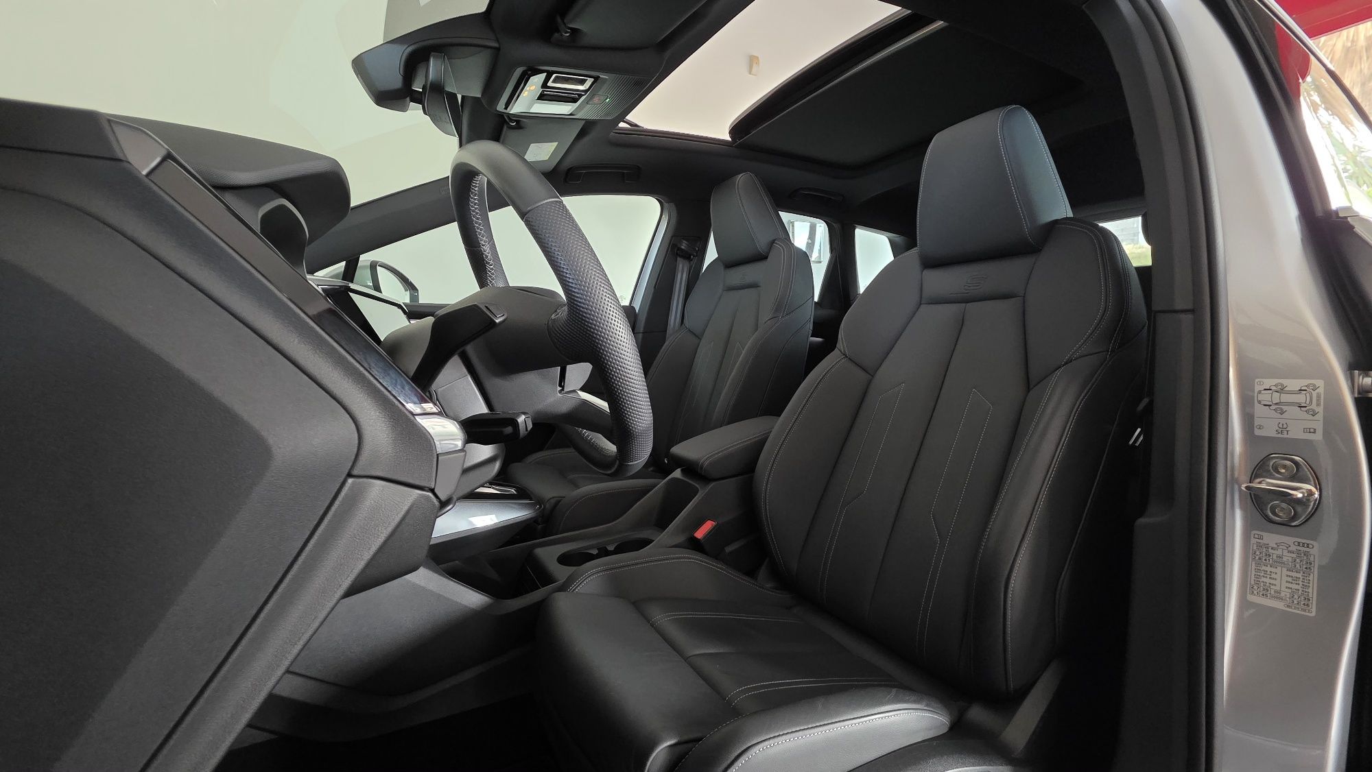 Audi Q4 e-tron 50 Quattro Iva dedutível