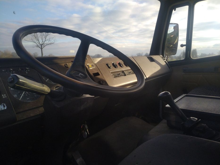 Mercedes 1320 zabytek
