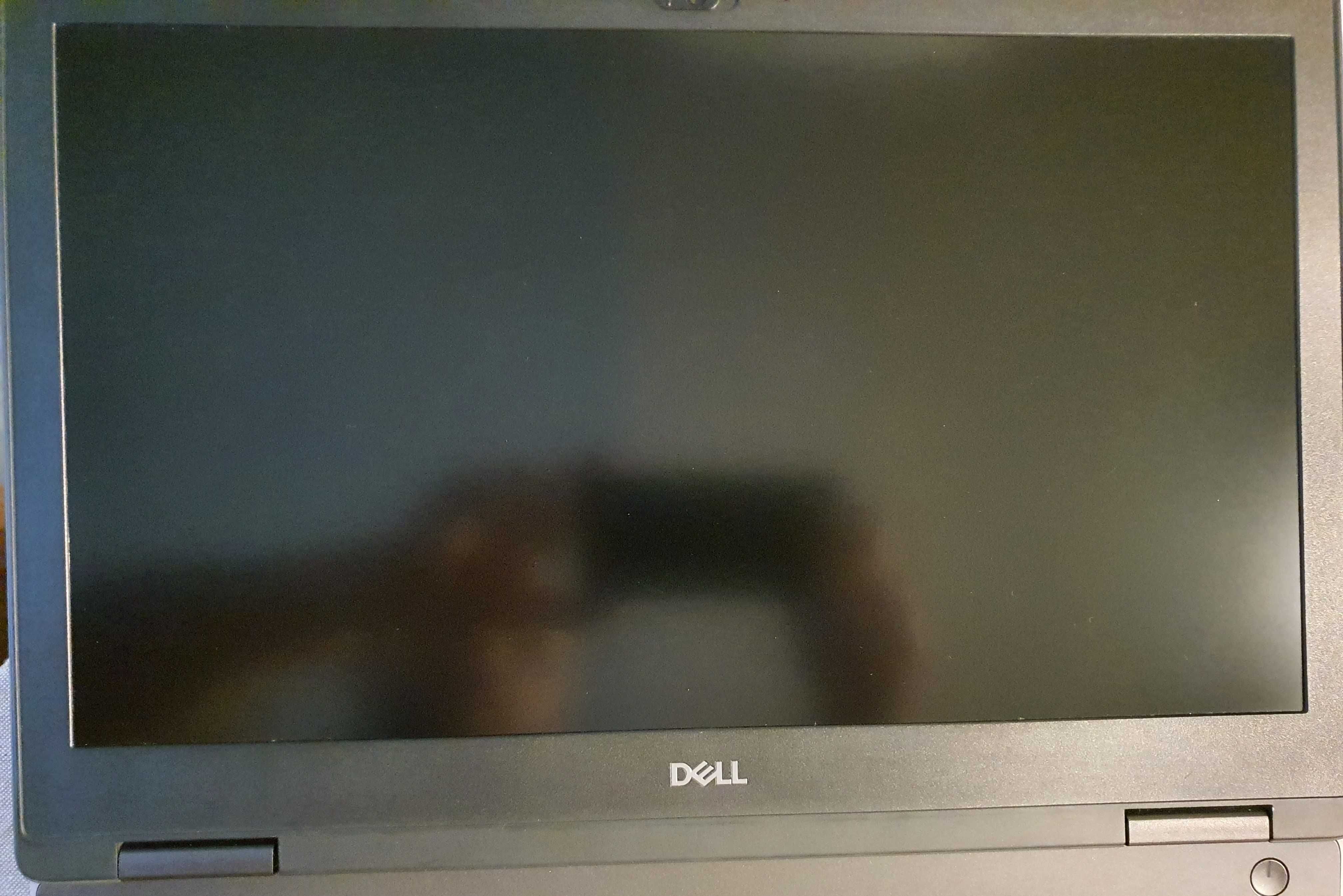Dell Precision 7540 I7-9750H  Nvidia Quadro T2000