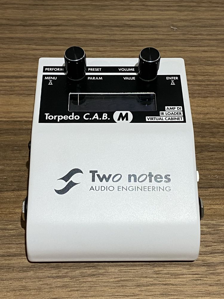 Simulador de Amps Two Notes Torpedo C.A.B. M