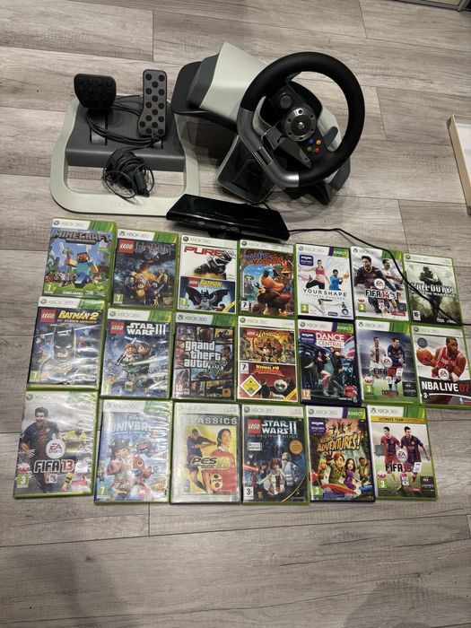 Zestaw kierownica xbox 360, kinect + 22 gry