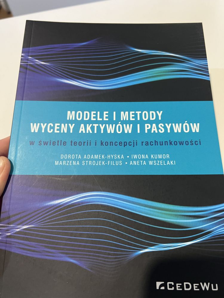 Cedewu modele i metody wyceny aktywów i pasywów