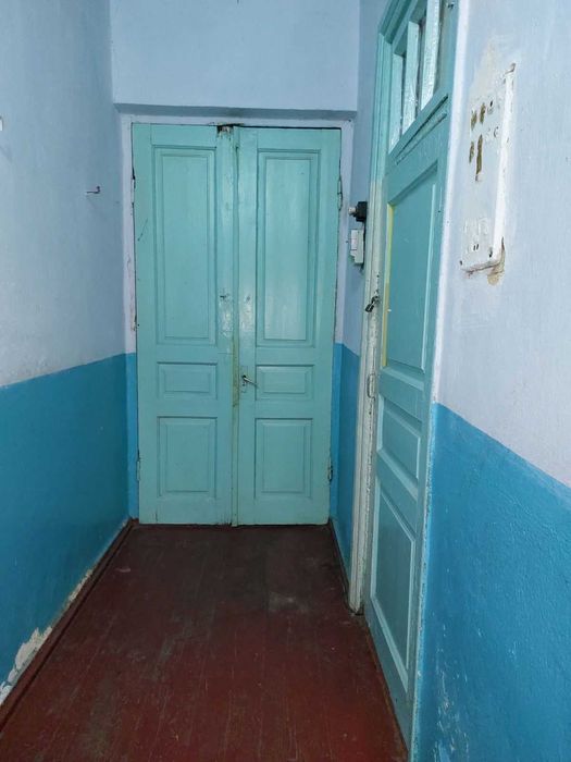 Продам 2-кімнатну квартиру, окремо кухня, коридор 47 кв. м.